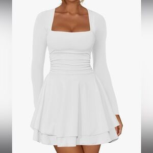 White long sleeve dress